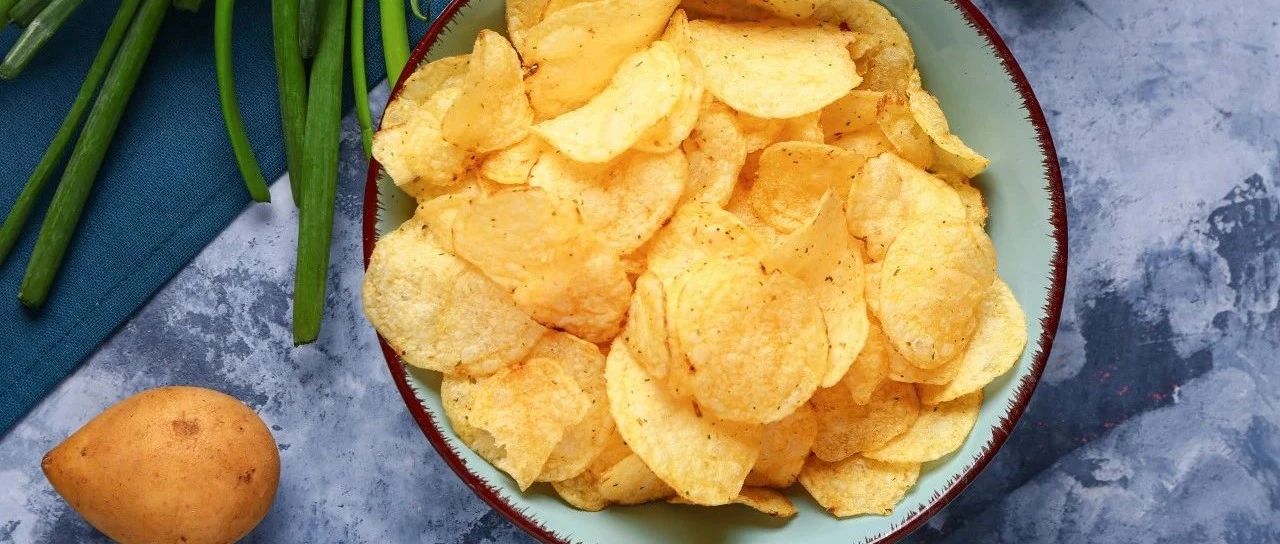 2025年零食界“黑科技”：昆蟲蛋白、藻類薯片……腌黃瓜薯片、辣味腰果也成“新寵”