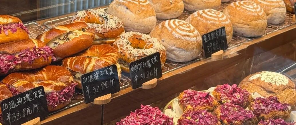 紅星前進、墨茉領銜“降價潮”，烘焙賽道的拐點來了？